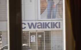 Darki Apartment - Bazaar Location With Free Parking